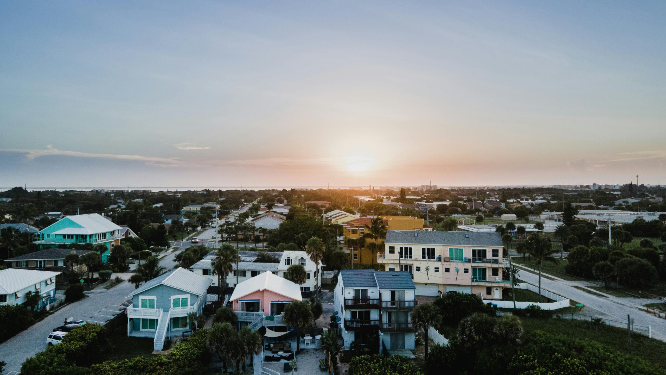 The Worst Housing Market in the U.S.: What Went Wrong in Cape Coral, Florida 1 Housing Market